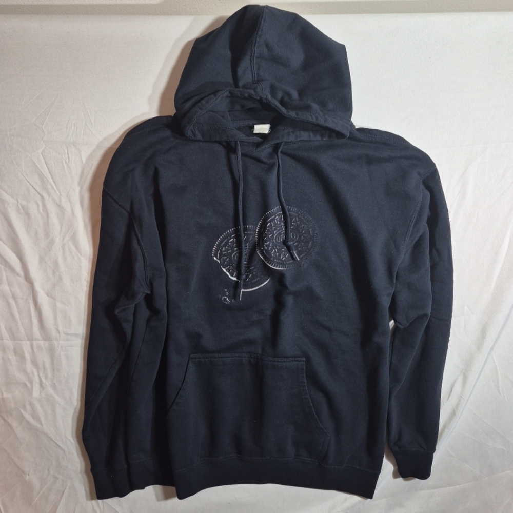 Vintage Style Oreo Hoodie Mens Medium Black Graphic Pullover Streetwear